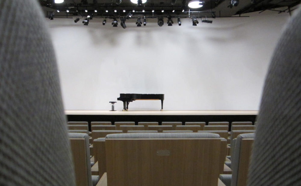 AT Dafne Anton Bruckner University