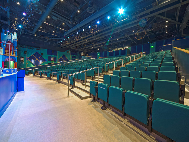 SPACE MAX CHAIRS – BUSCH GARDENS 4D THEATRE, TAMPA, USA