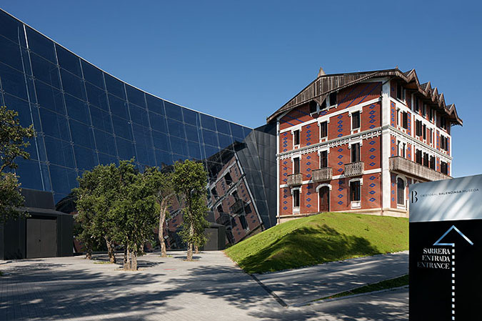 getaria spain balenciaga museum