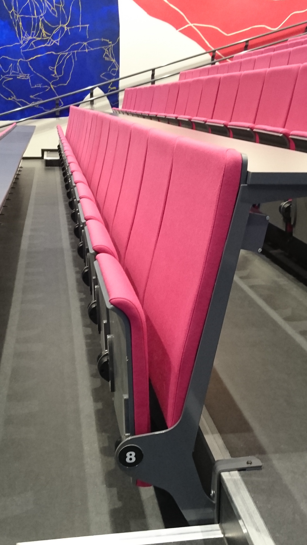 Javier College Riser Seat