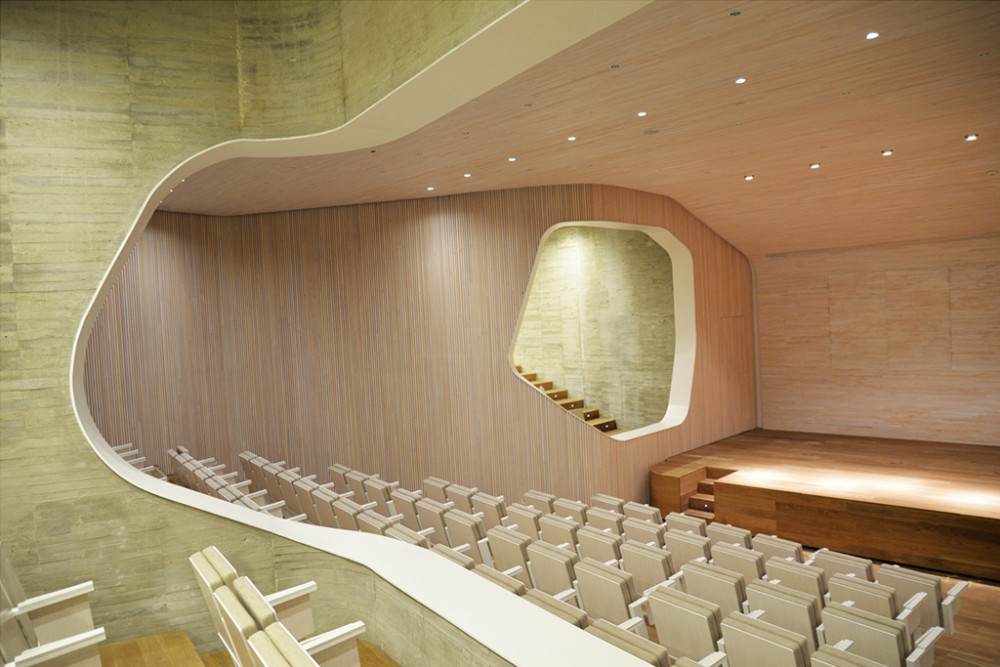 FUNDACION GINES RIOS SEATING