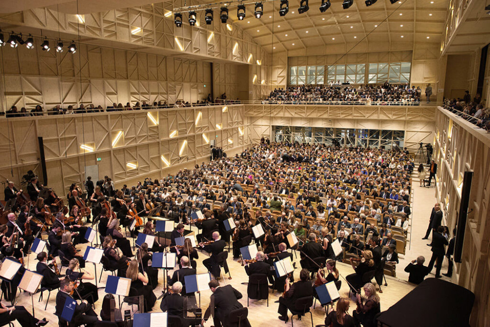 Le-Rosey-3-opera-hall