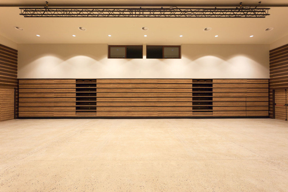 Telescopic Tribunes